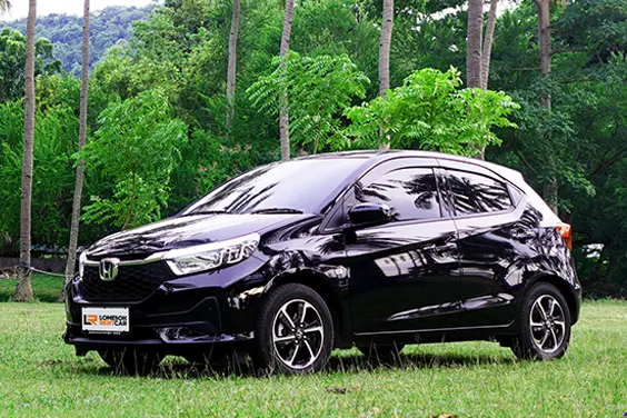 Tempat Terbaik Sewa Mobil Honda Brio Lombok di Mataram