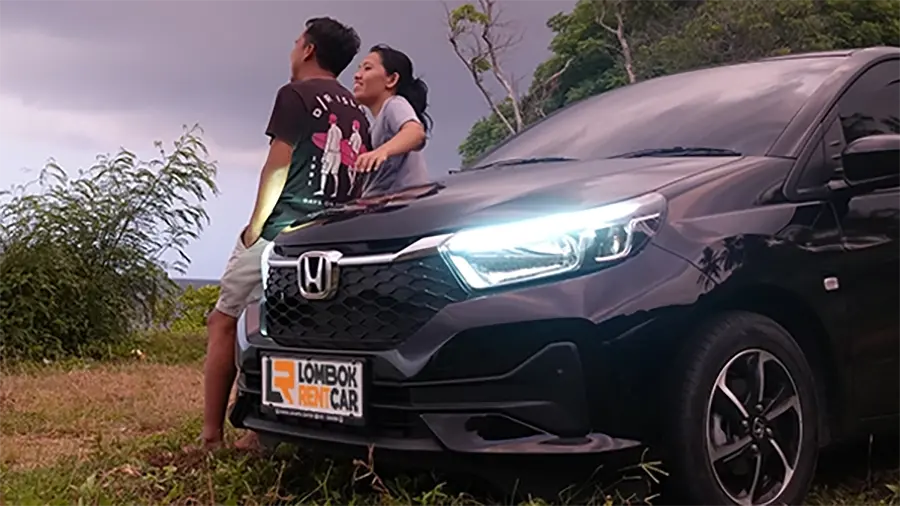 Alasan Harus Sewa Mobil Honda Brio Lombok di Bukit Merese