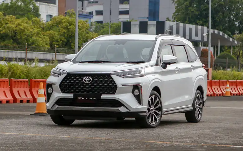 Rental Mobil Avanza Di Bukit Meresse, Pilihan Terbaik Dengan Budget Minimalis